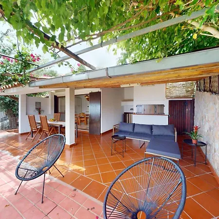 Marina Villa *